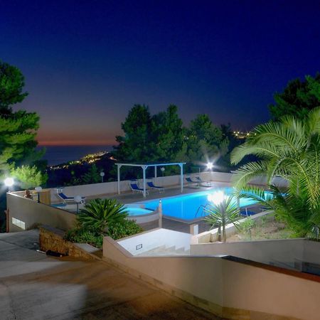B&B Villa Nicoletta Peschici Eksteriør bilde